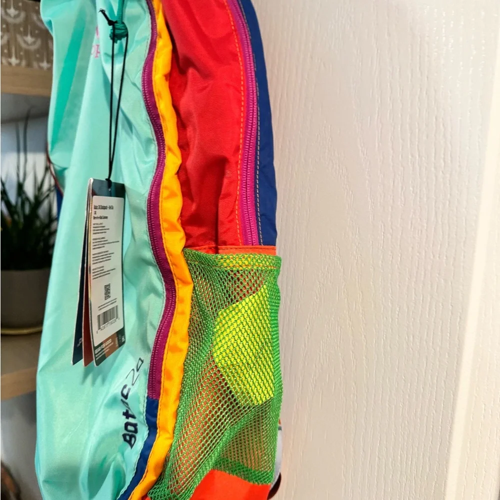 Cotopaxi Batac 24L Backpack with Aqua and Red - Picture 3 of 6